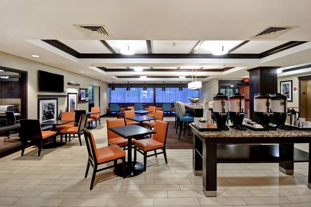 Comfort Inn & Suites Mt. Holly - Westampton Restaurant photo